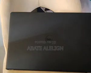 Laptop Dell Inspiron 15 8GB Intel Core i5 HDD 500GB