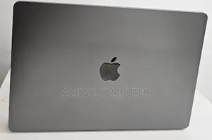 New Laptop Apple MacBook Air 2024 M3 8GB Apple M3 SSD 512GB