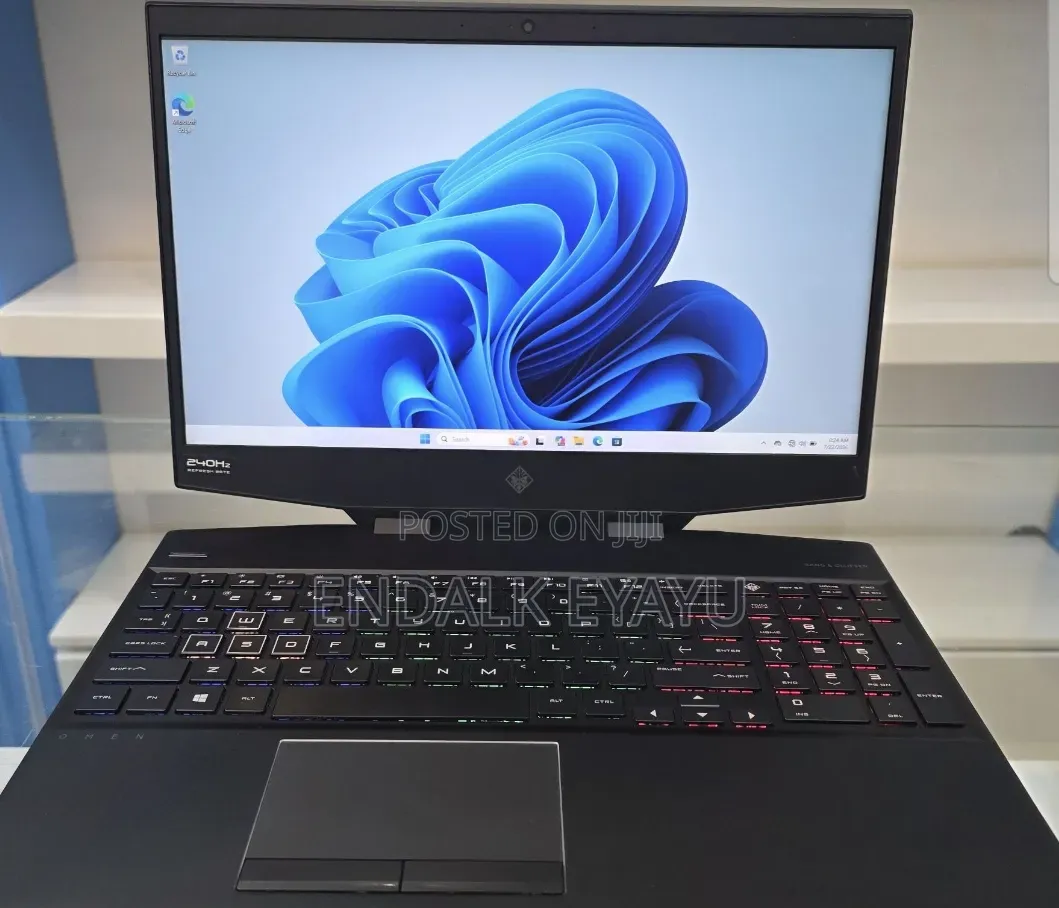 New Laptop HP Omen 15 16GB Intel Core i7 SSD 1T