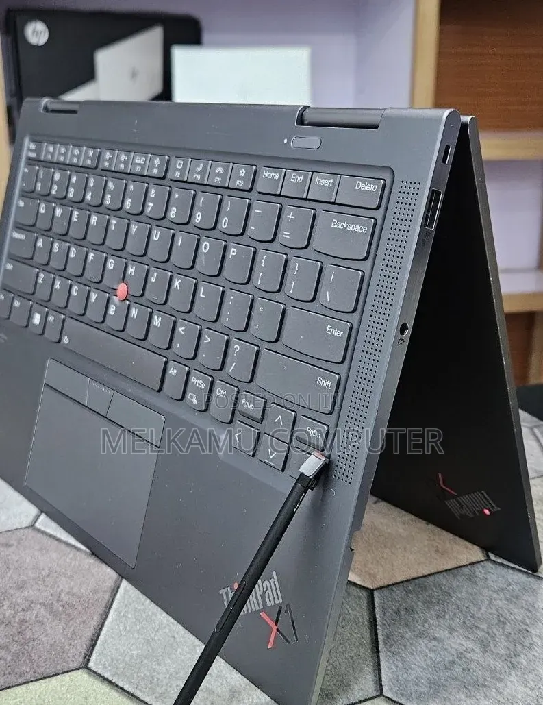 New Laptop Lenovo ThinkPad X1 Yoga 32GB Intel Core i7 SSD 512GB