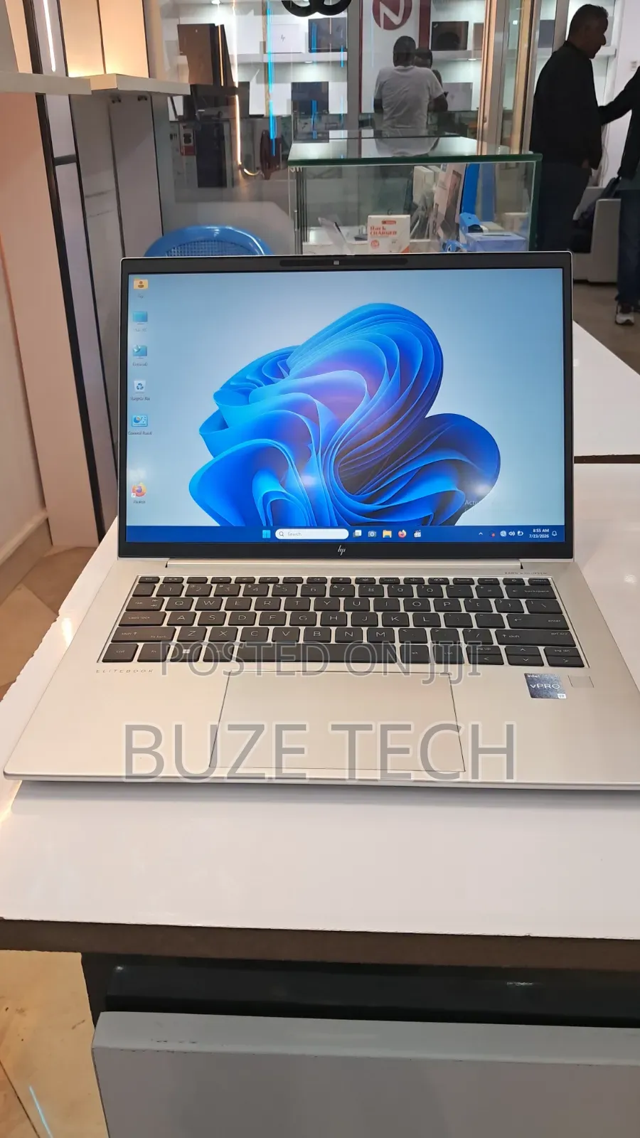 New Laptop HP EliteBook 840 G10 16GB Intel Core i7 SSD 512GB