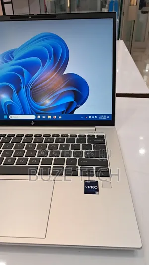 New Laptop HP EliteBook 840 G10 16GB Intel Core i7 SSD 512GB