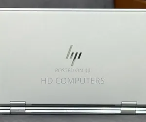 New Laptop HP EliteBook 1040 G8 16GB Intel Core i7 SSD 512GB