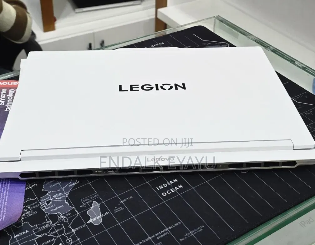 New Laptop Lenovo Legion 7 32GB Intel Core Ultra 7 SSD 1T