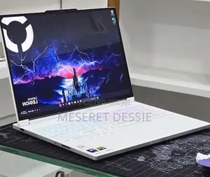 New Laptop Lenovo Legion 7 32GB Intel Core Ultra 7 SSD 1T