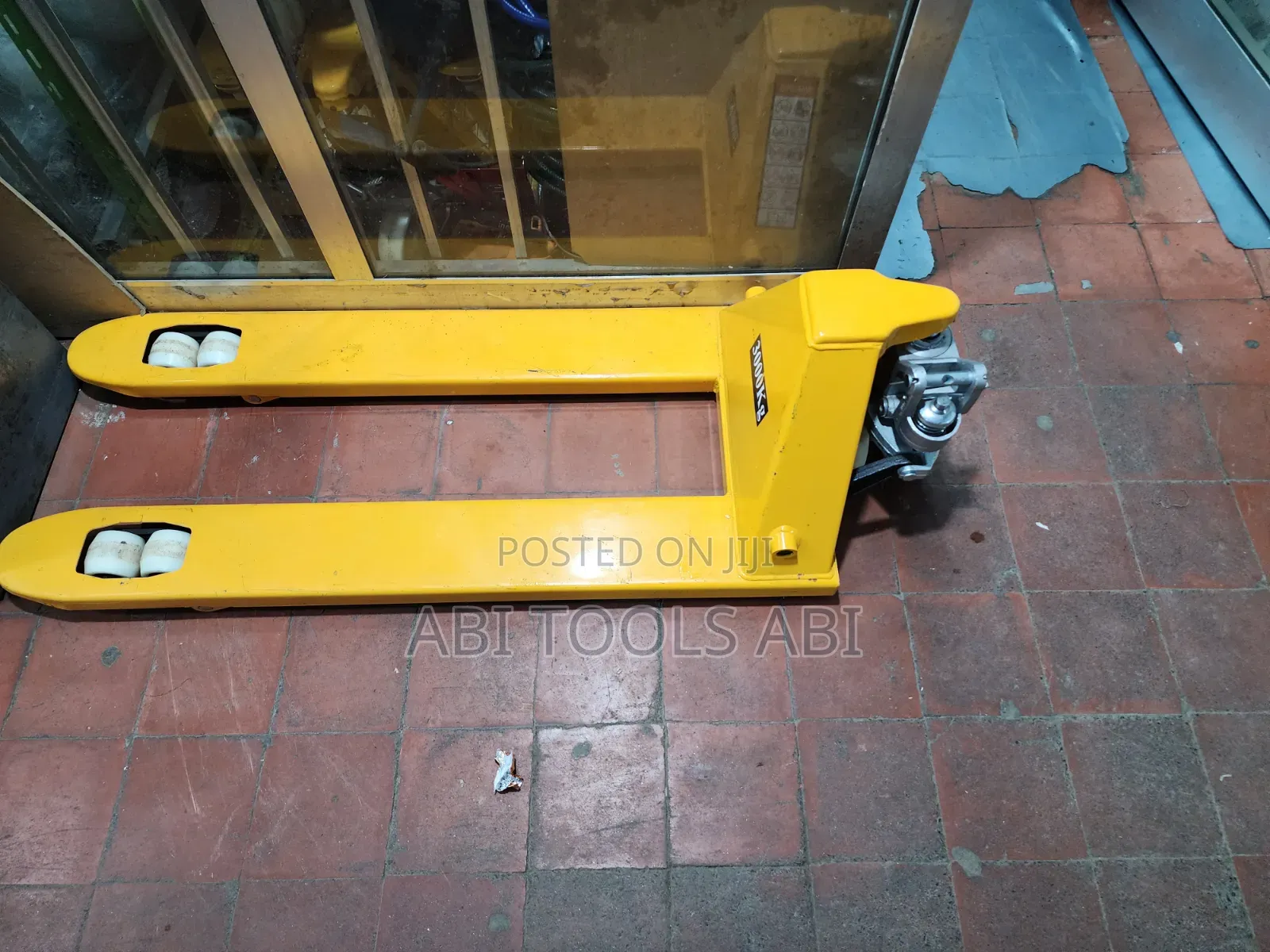 Hydraulic Hand Pallet Truck