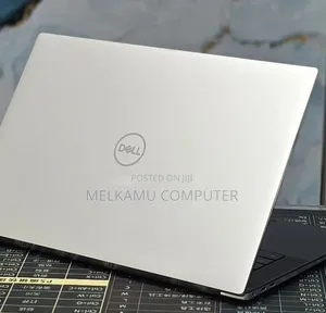 New Laptop Dell XPS 15 9500 16GB Intel Core i7 SSD 512GB