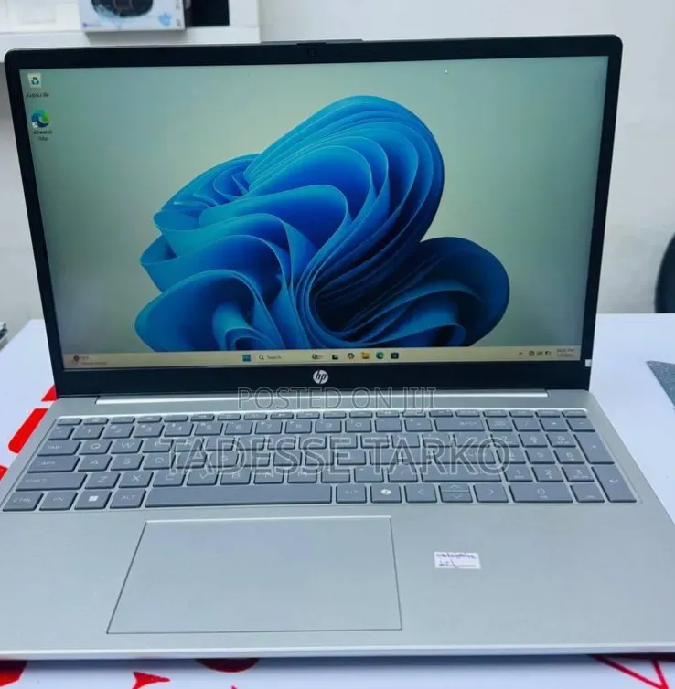 New Laptop HP Stream Notebook 16GB Intel Core i7 SSD 1T