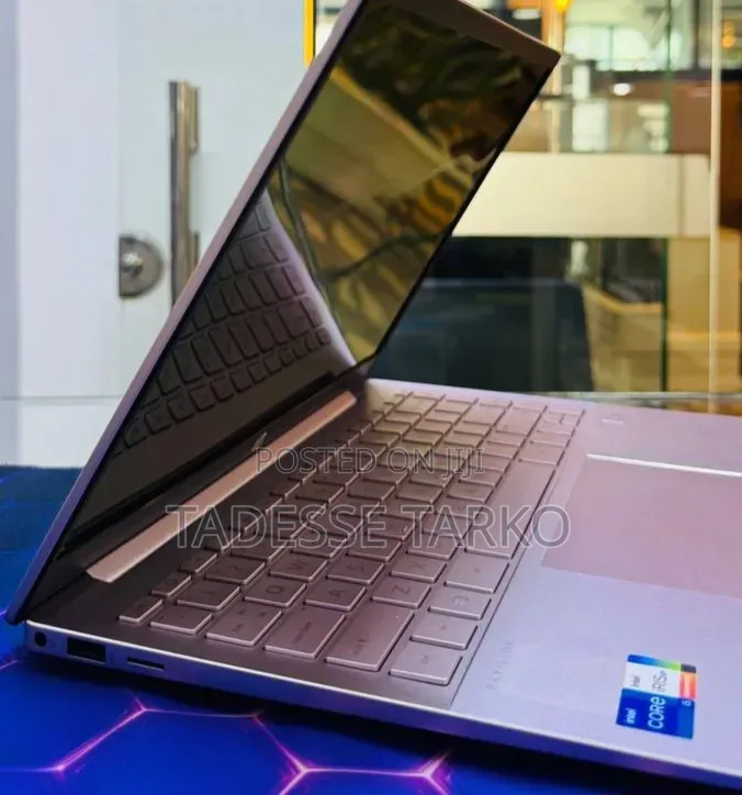 New Laptop HP Pavilion 14 16GB Intel Core i5 SSD 512GB