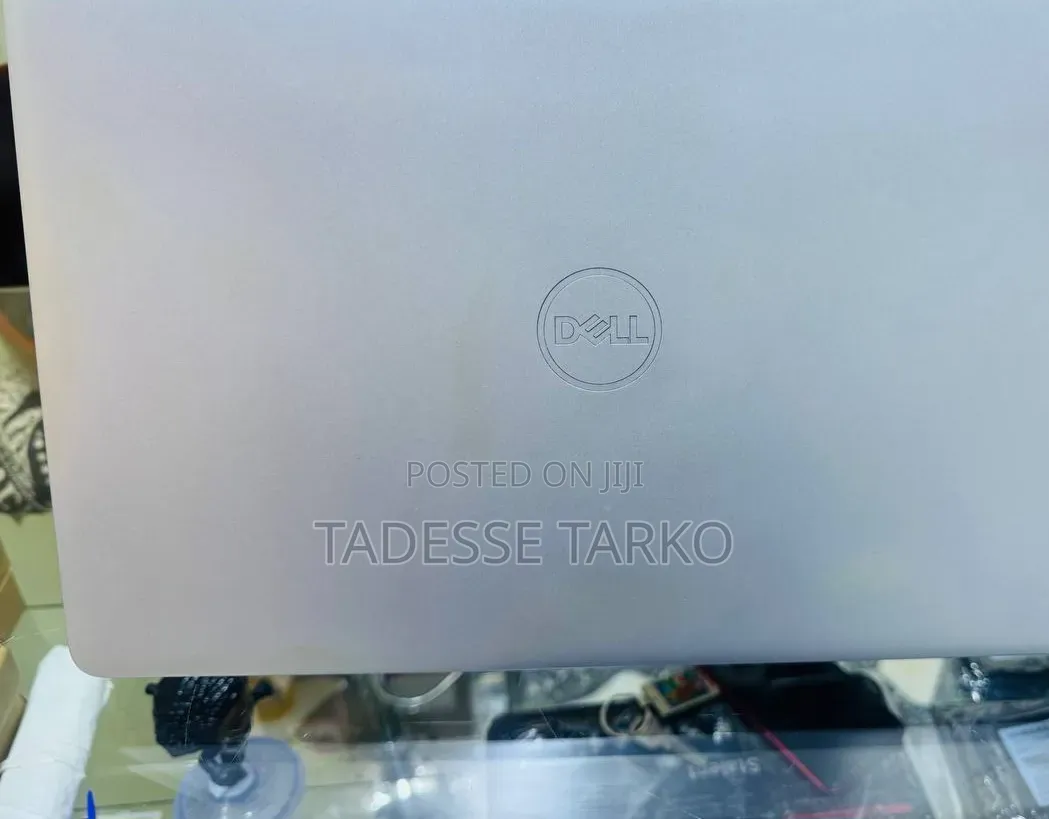 New Laptop Dell Precision 3581 16GB Intel Core i7 SSD 1T