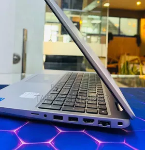 New Laptop Dell Precision 3581 16GB Intel Core i7 SSD 1T