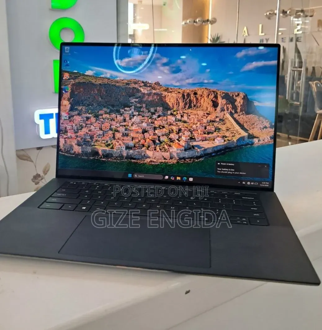 New Laptop Dell Precision 5560 16GB Intel Core i7 SSD 512GB