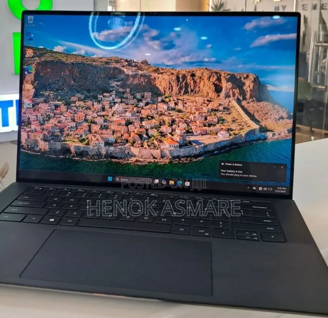 New Laptop Dell Precision 5560 16GB Intel Core i7 SSD 512GB