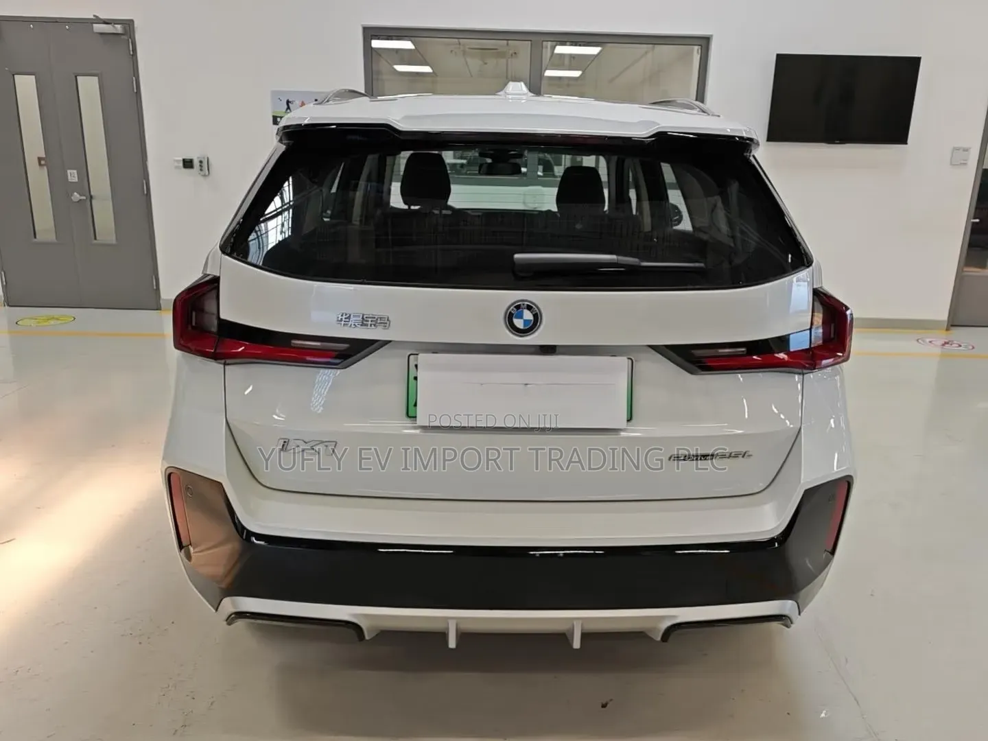 BMW iX 2025 White