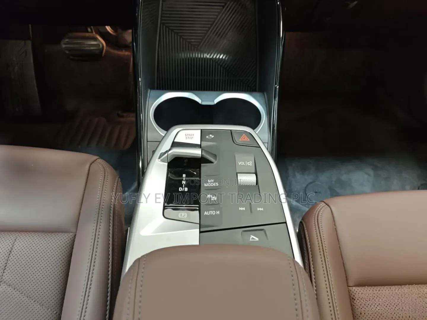 BMW iX 2025 White