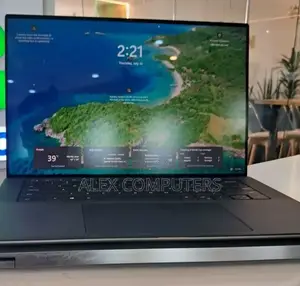 New Laptop Dell Precision 5560 16GB Intel Core i7 SSD 512GB
