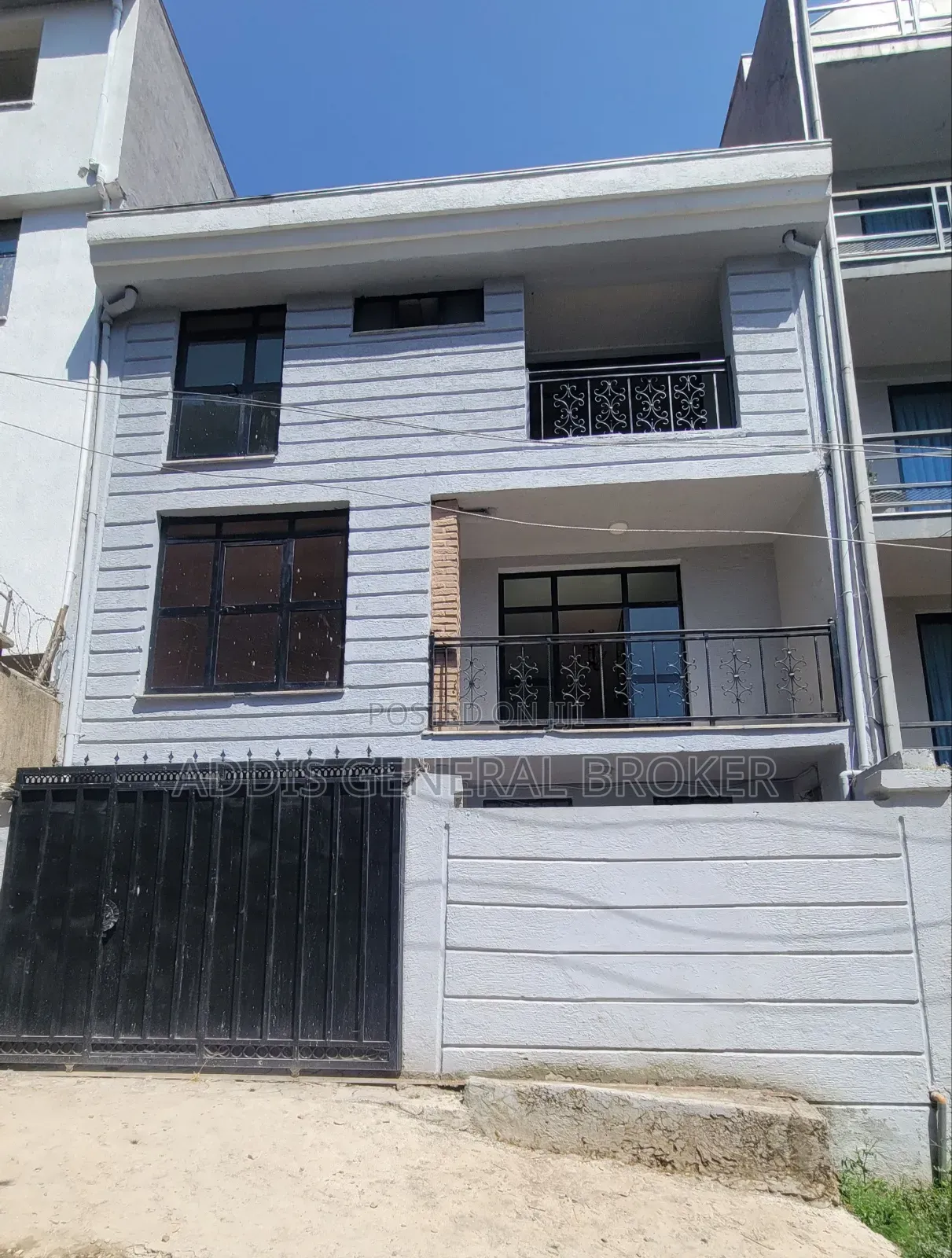 4bdrm House in Haile Garment, Nifas Silk-Lafto for sale