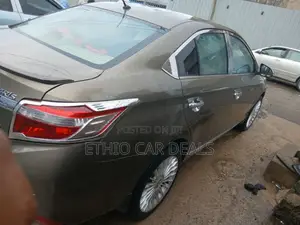 Toyota Yaris 2016 Brown