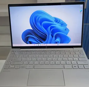 New Laptop HP 16GB Intel Core i5 SSD 512GB