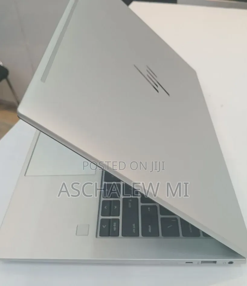 New Laptop HP EliteBook 840 G9 16GB Intel Core i7 SSD 512GB