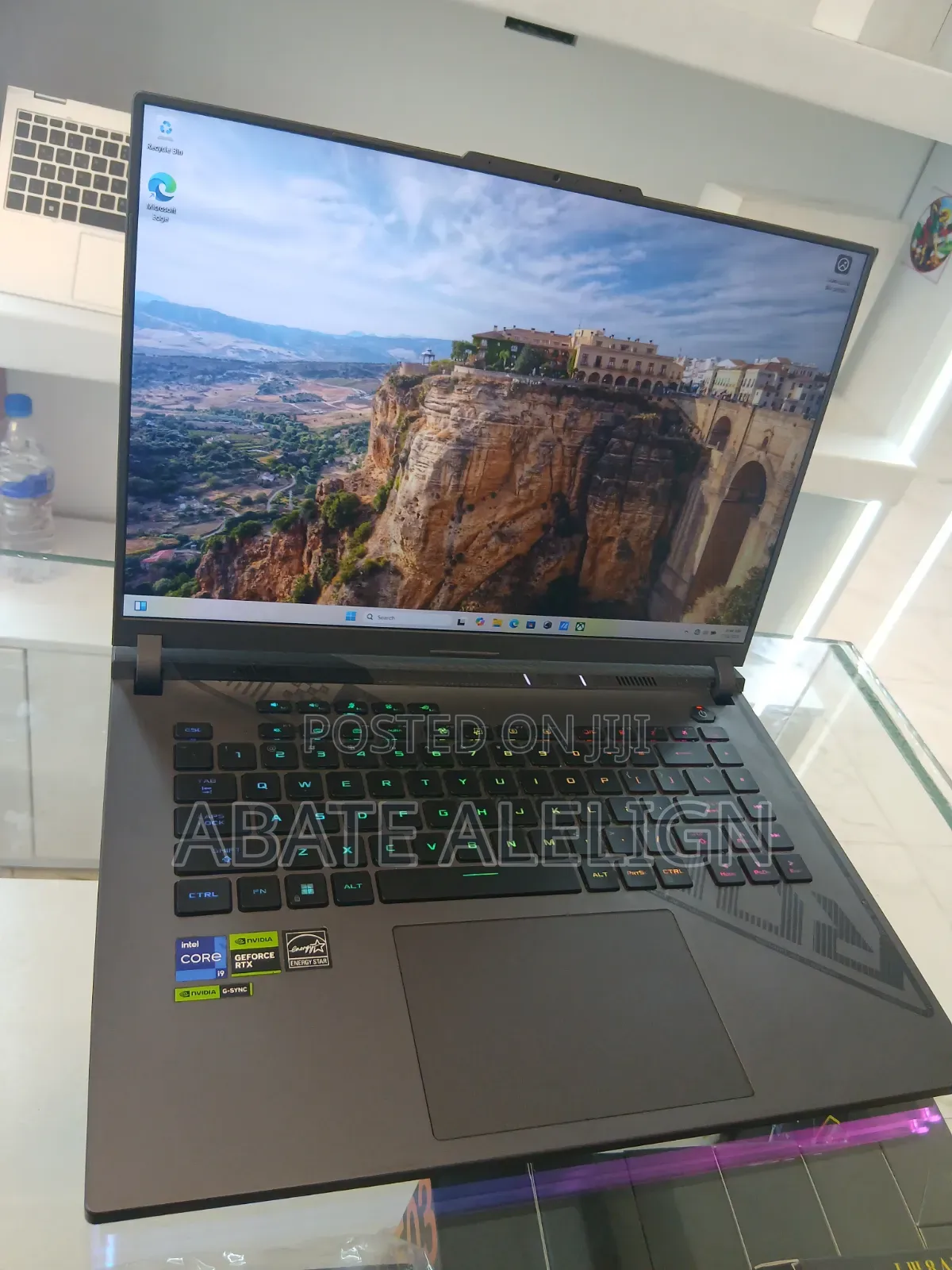 New Laptop Asus ROG Strix G15 16GB Intel Core i9 SSD 1T