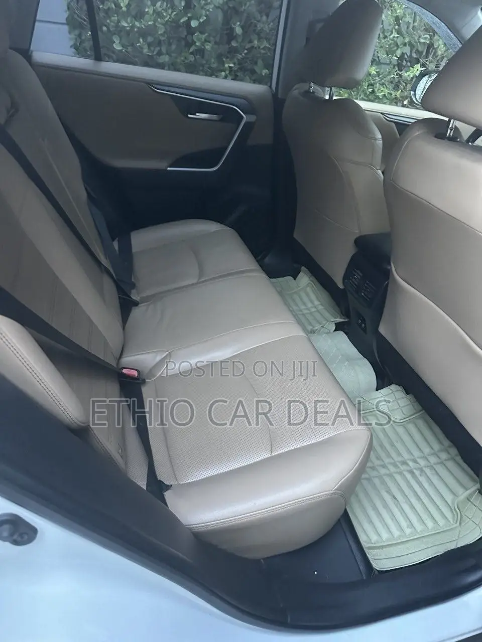 Toyota RAV4 2020 White