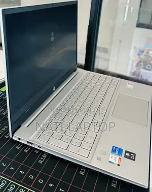 New Laptop HP Pavilion 15 16GB Intel Core i5 SSD 1T