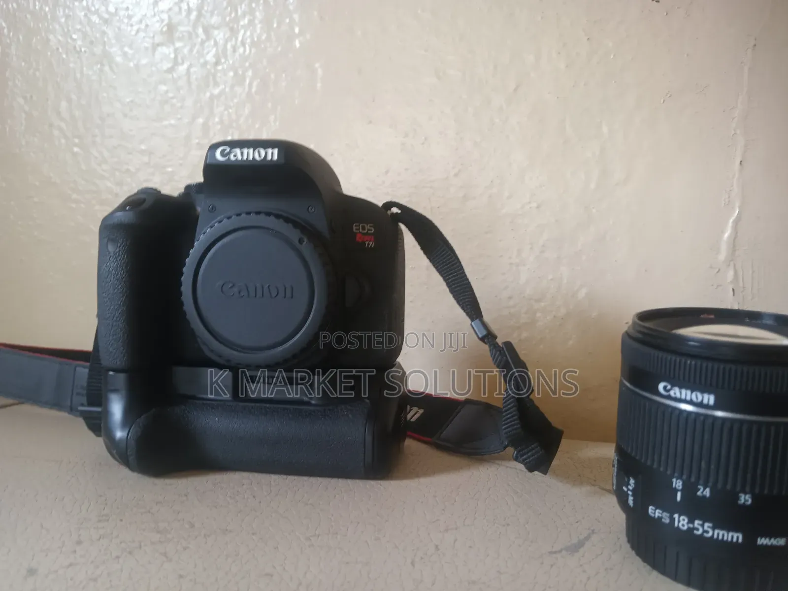 Canon Eos Rebel T7i With Lens