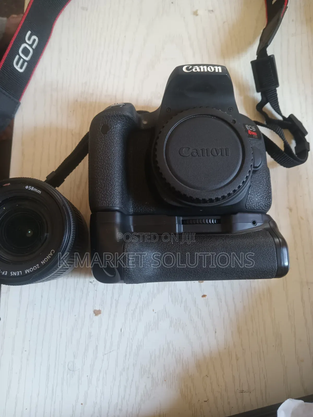 Canon Eos Rebel T7i With Lens