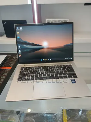 New Laptop HP EliteBook 840 G9 16GB Intel Core i7 SSD 512GB