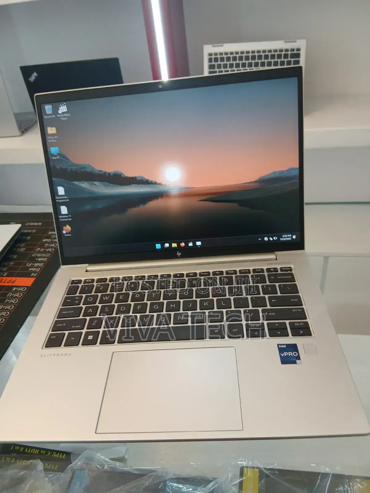New Laptop HP EliteBook 840 G9 16GB Intel Core i7 SSD 512GB