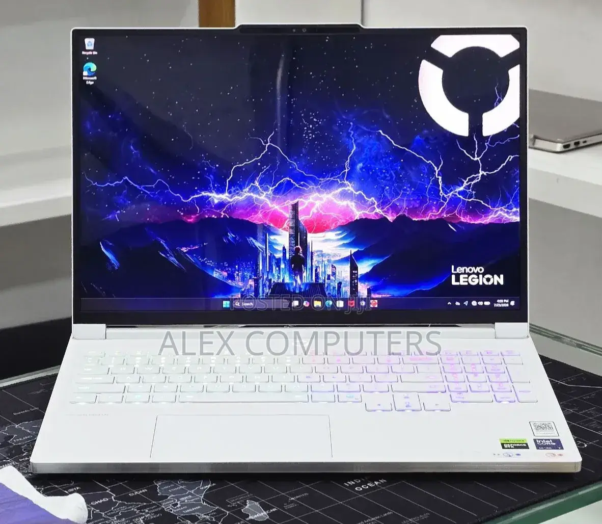 New Laptop Lenovo Legion 5 32GB Intel Core Ultra 7 SSD 1T