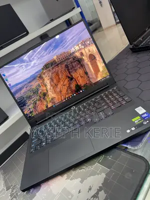 New Laptop Lenovo Legion Pro 7 32GB Intel Core Ultra 9 SSD 1T
