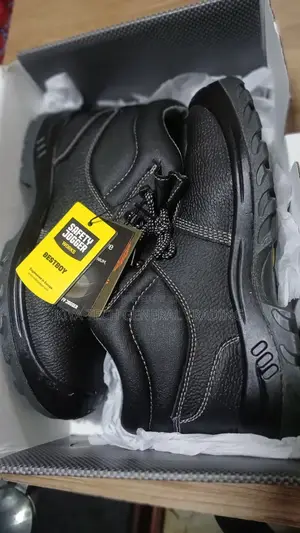 Safety Jogger Safety Shoe From Adane Safety 哦