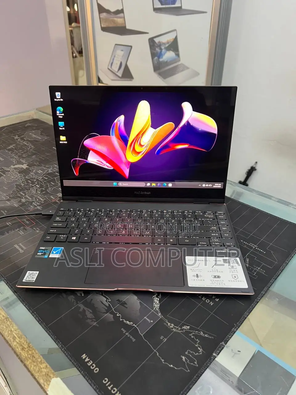New Laptop Asus Zenbook 14 16GB Intel Core i7 SSD 512GB