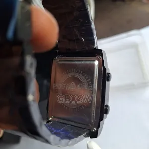 Sveston Diesel SV-2305 Men's Watch – Brand New