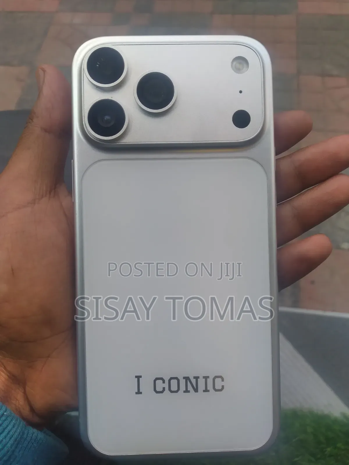 New Mobile Phone 1 TB Silver