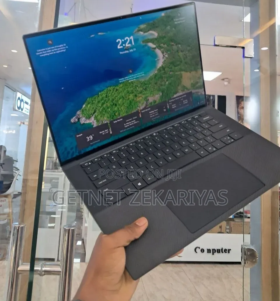 New Laptop Dell Precision 5560 16GB Intel Core i7 SSD 512GB