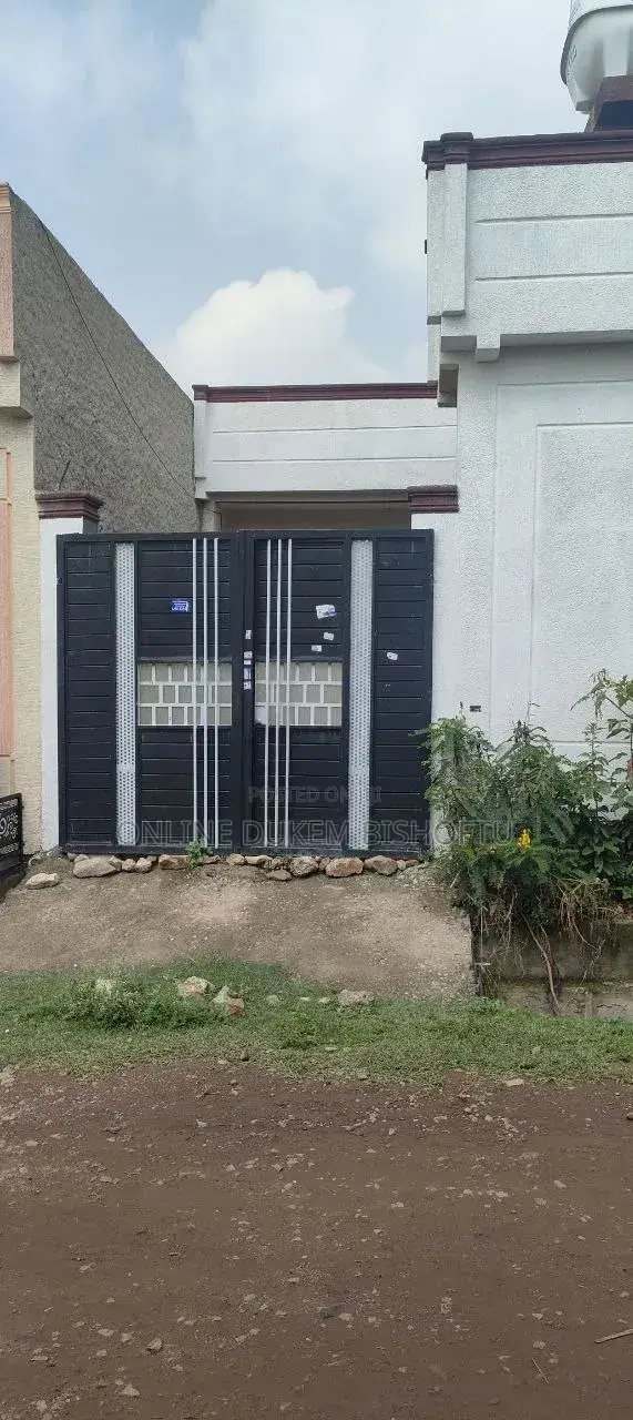 Furnished 8bdrm House in Dukem Bishoftu Ct, East Shewa for sale