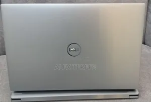 New Laptop Dell Precision 5560 16GB Intel Core i7 SSD 512GB