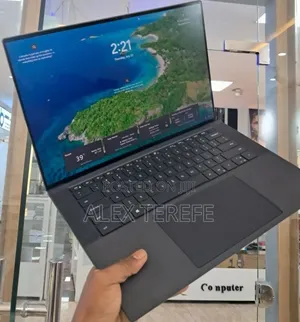 New Laptop Dell Precision 5560 16GB Intel Core i7 SSD 512GB
