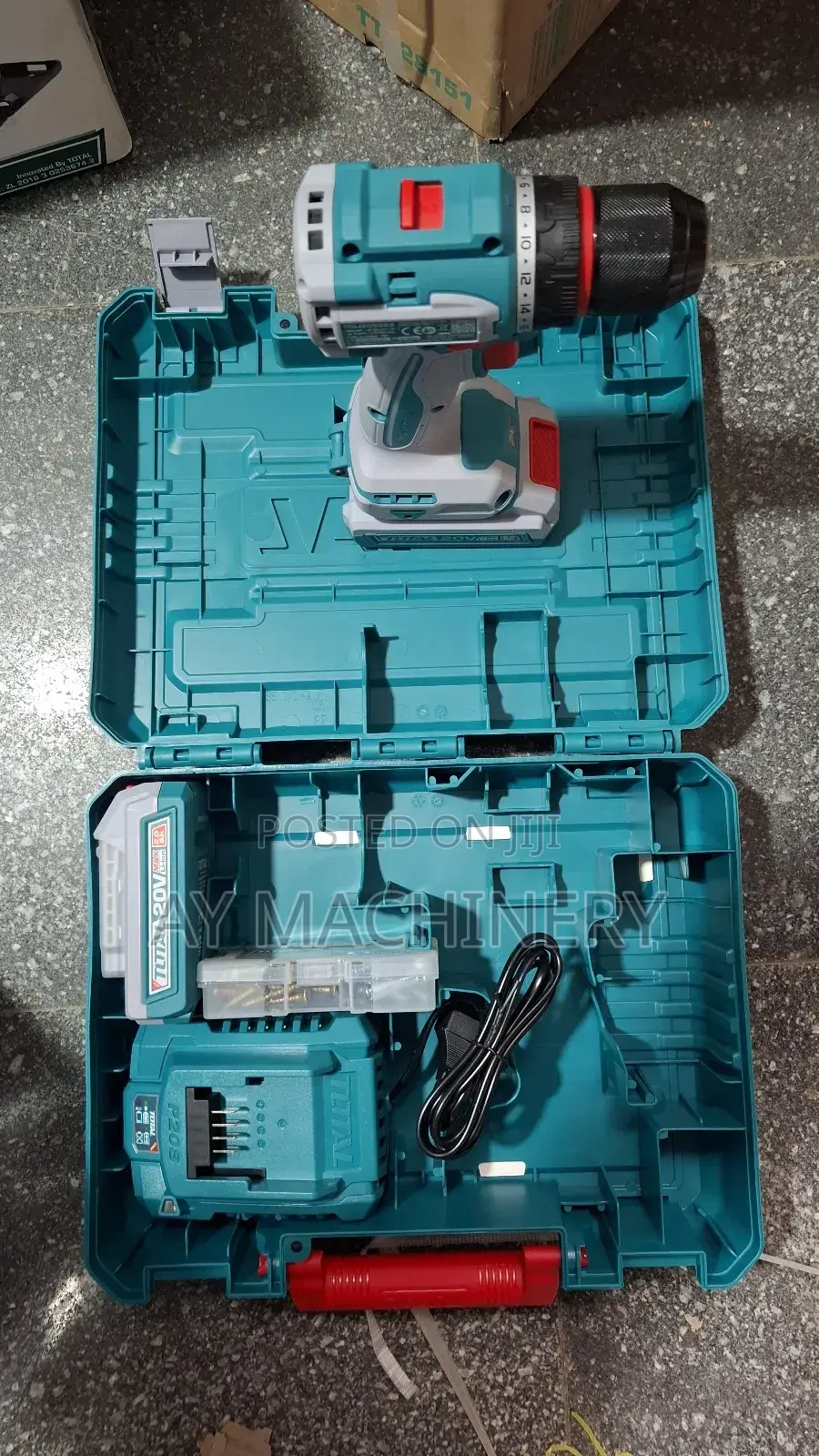 Total Charger Drill 20v