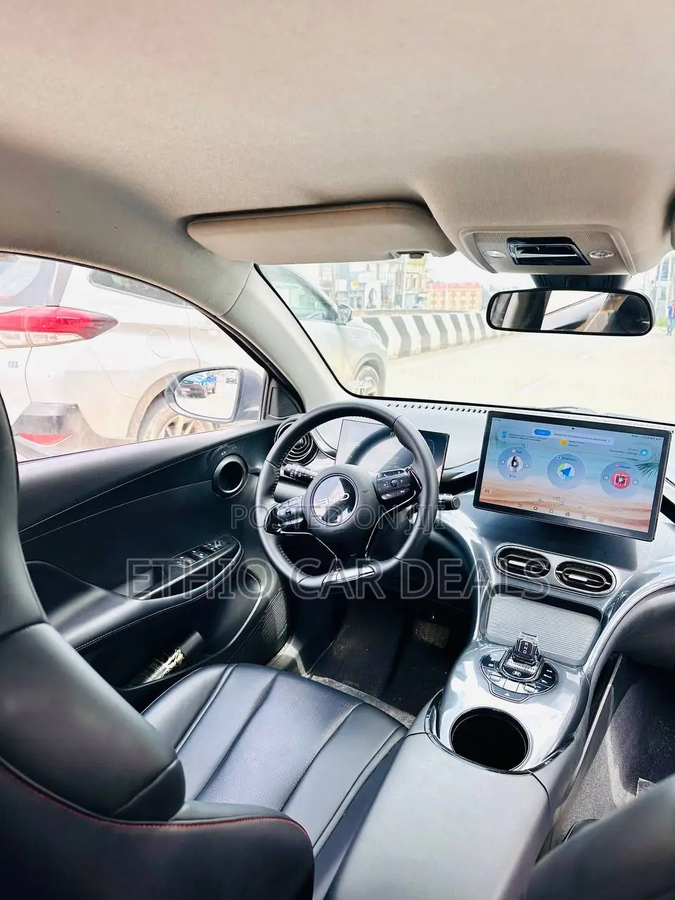 BYD E2 43 kWh 94 hp FWD 2025 Gray