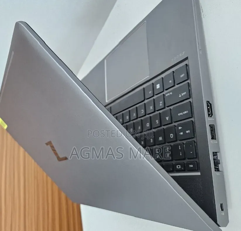 New Laptop HP ZBook Power G9 i7 16GB Intel Core i7 SSD 1T