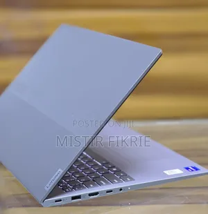 New Laptop Lenovo ThinkBook 13 16GB Intel Core i7 SSD 512GB
