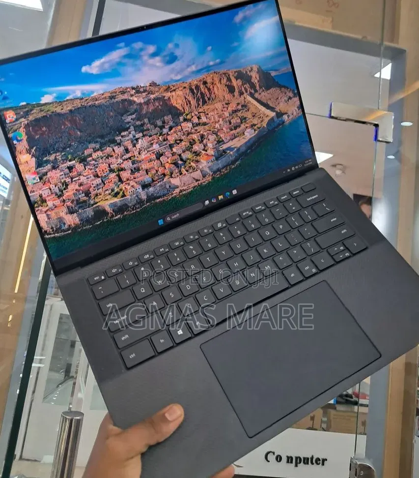 New Laptop Dell Precision 5560 16GB Intel Core i7 SSD 512GB