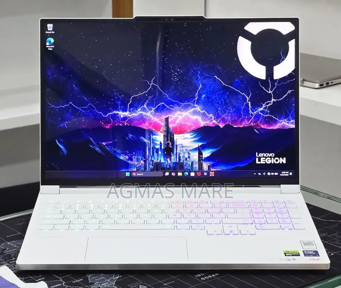New Laptop Lenovo Legion 7 32GB Intel Core Ultra 7 SSD 1T
