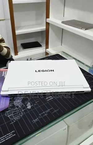 New Laptop Lenovo Legion 5 16GB Intel Core i7 SSHD (Hybrid) 512GB