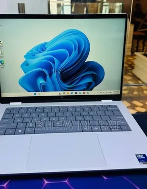 New Laptop HP OmniBook Ultra Flip 14" 16GB Intel Core Ultra 7 SSD 1T