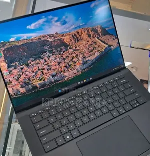 New Laptop Dell Precision 5560 16GB Intel Core i7 SSD 512GB